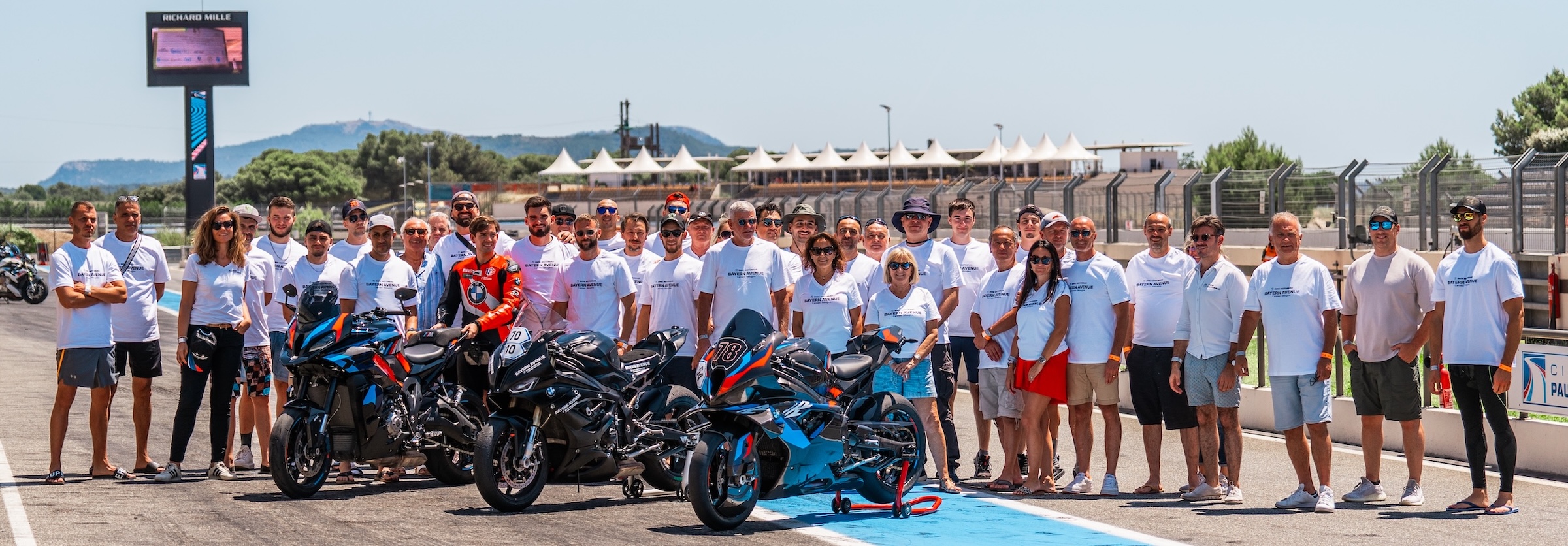 BMW_Moto_Circuit Castellet_Space Visuals-03569 bmwmotorrad bayernavenue